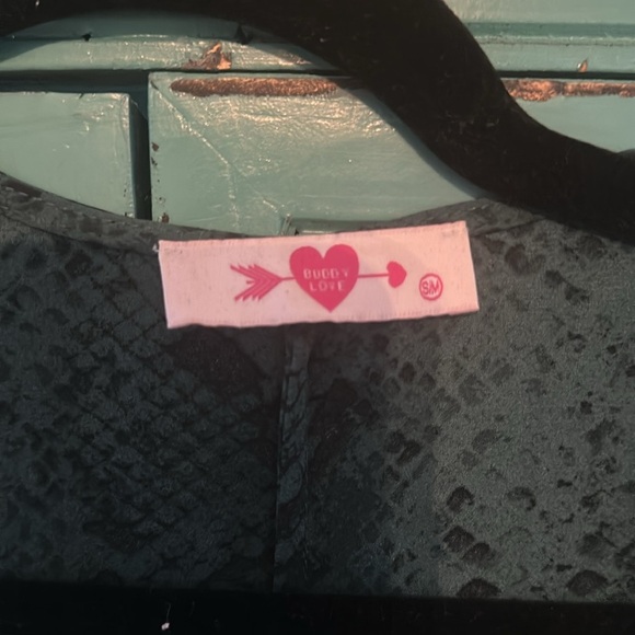 Buddy Love Snake Duster EUC - Picture 3 of 4